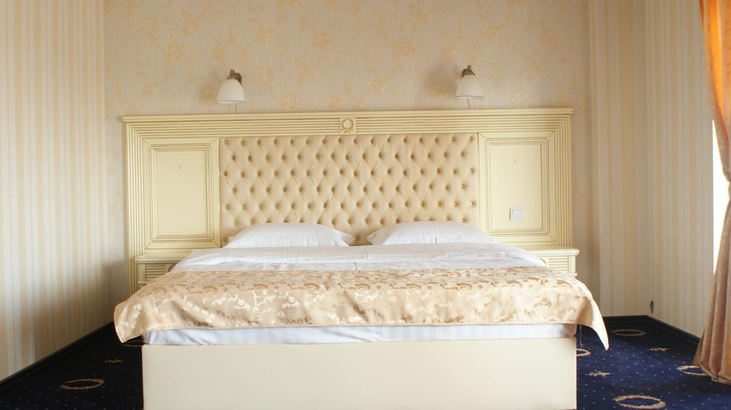 Hotel Premier Class Valea Lupului  Zimmer foto