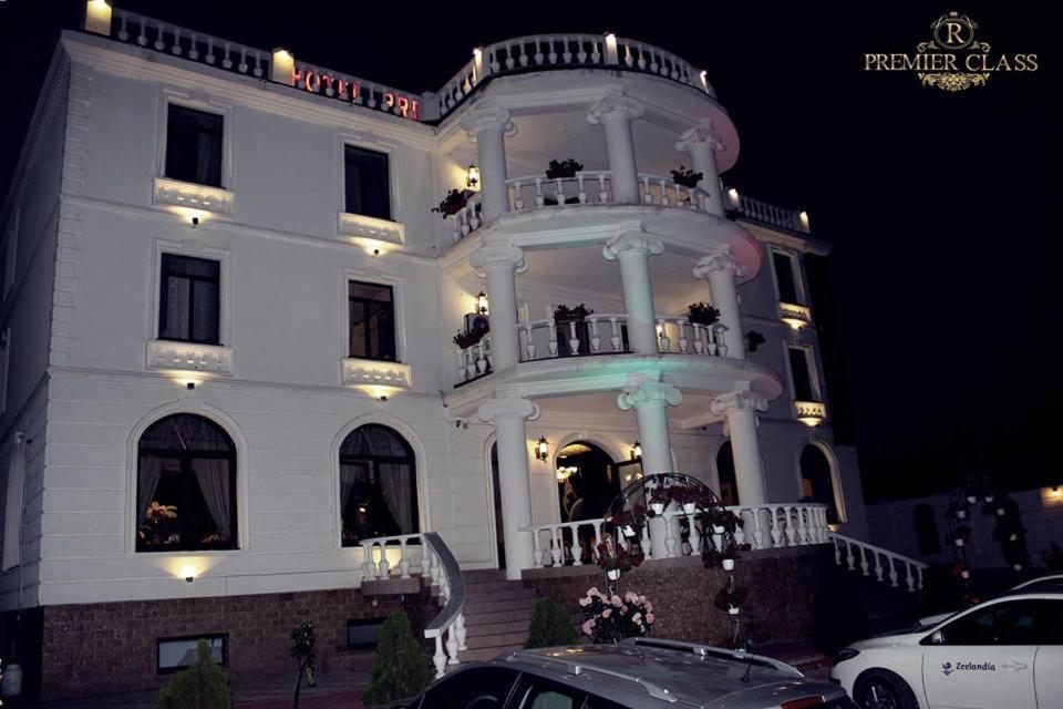 Hotel Premier Class Valea Lupului  Exterior foto